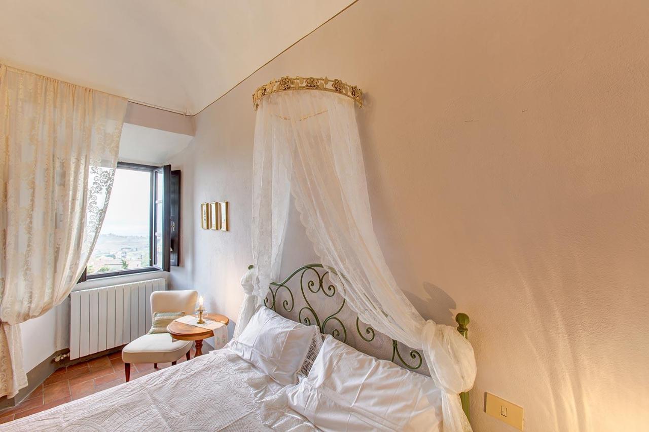 Aparthotel La Rocca à Gambassi Terme Extérieur photo